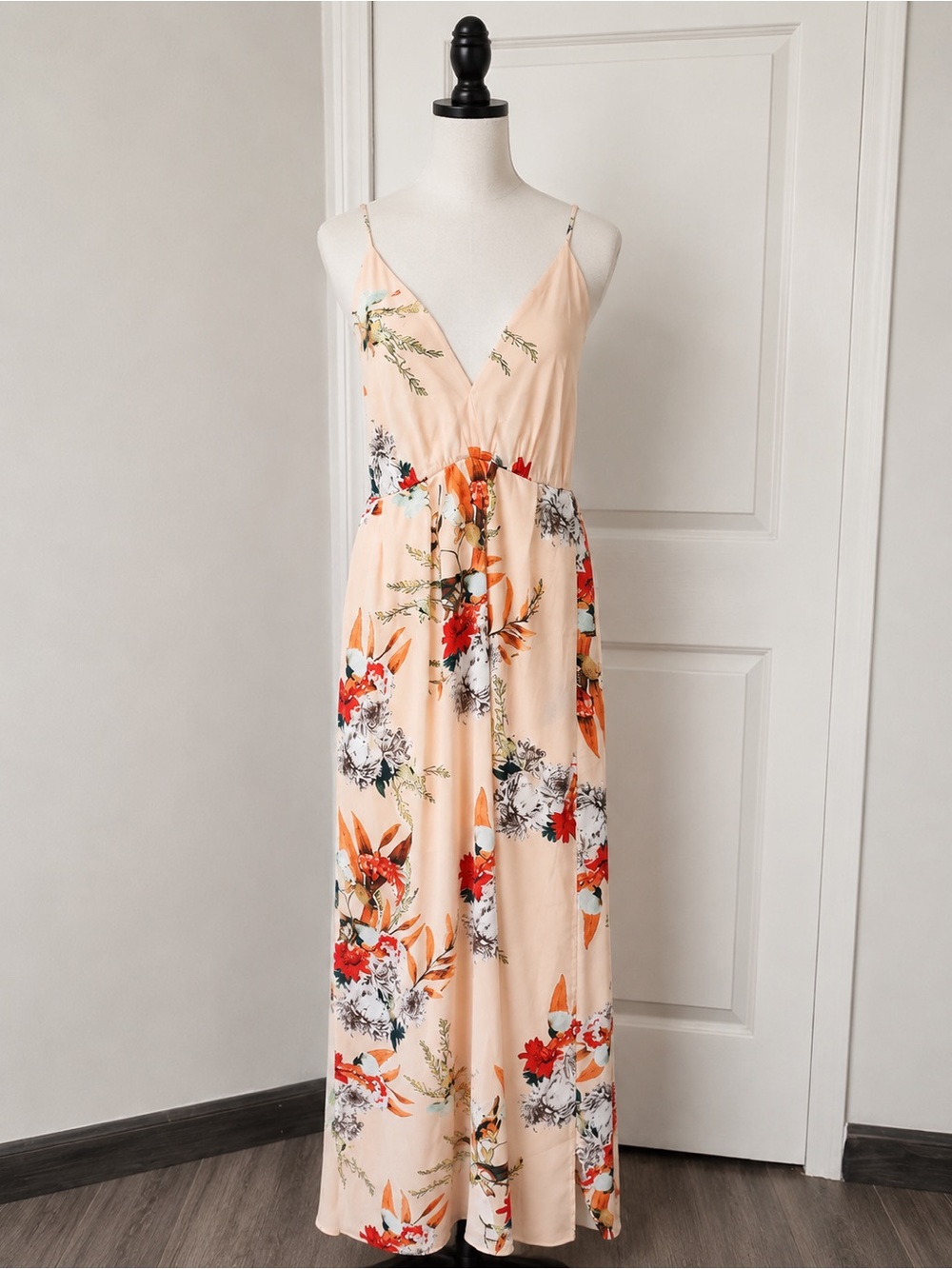Simplee Blush Floral Maxi Dress with High Leg Slit– Size L